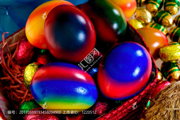 復(fù)活節(jié)假期；