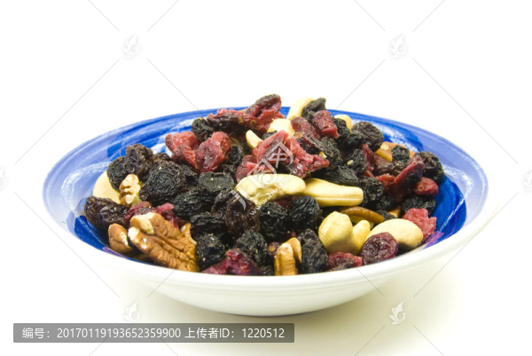一碗水果和堅果