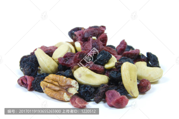 一碗水果和堅(jiān)果