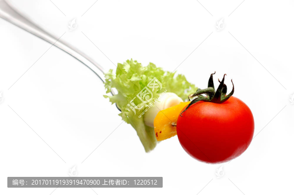 叉子上的櫻桃西紅柿
