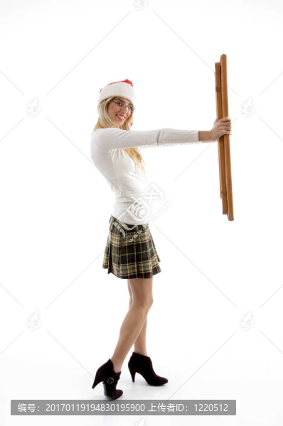 幸福女性的側(cè)面觀