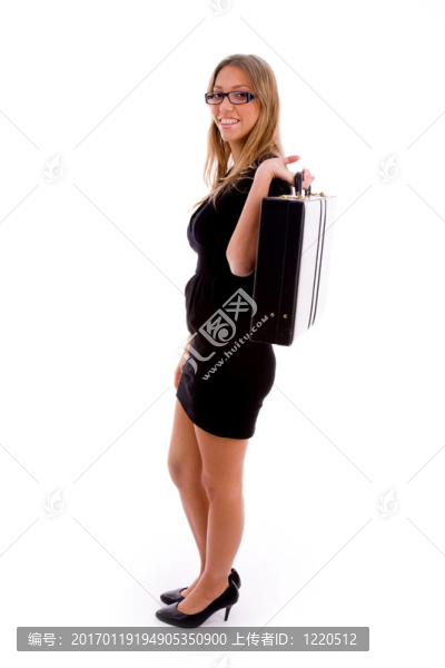 女人進行側姿
