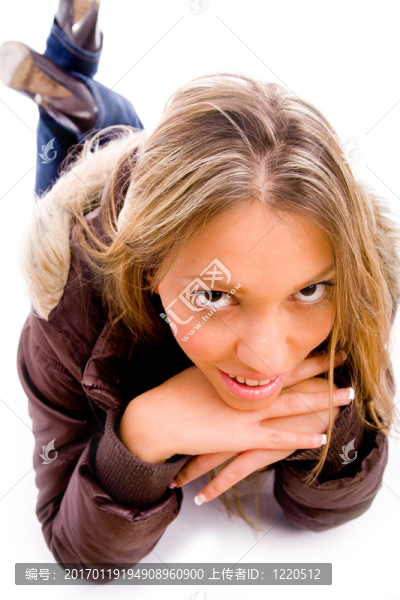 金發(fā)女郎的高視角