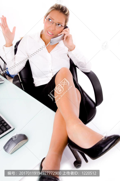 行政繁忙的電話的頂部視圖-匯圖網(wǎng) www.fosd68.com 行政繁忙的電話的頂部視圖