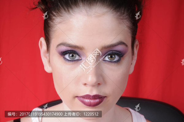 特寫年輕漂亮的女人