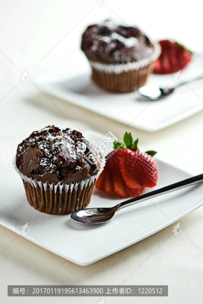 巧克力松餅草莓-匯圖網(wǎng) www.fosd68.com 巧克力松餅草莓