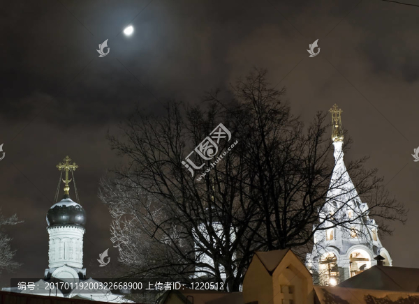 教堂夜景