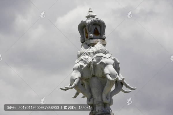 象尊