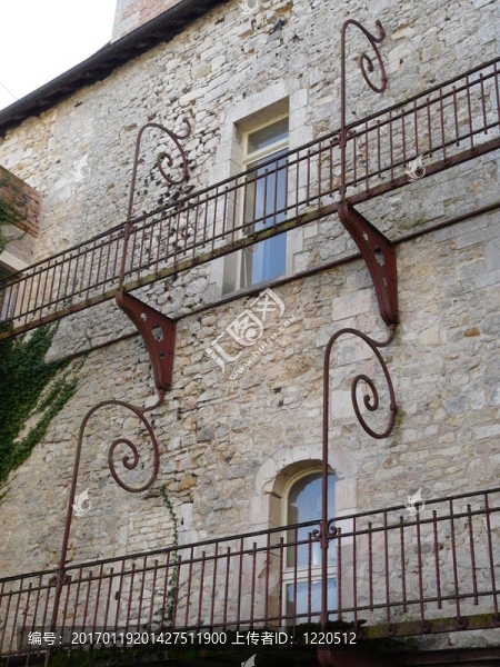 華麗的陽臺(tái)-匯圖網(wǎng) www.fosd68.com 華麗的陽臺(tái)