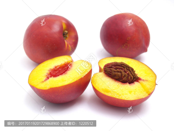 孤立的桃子
