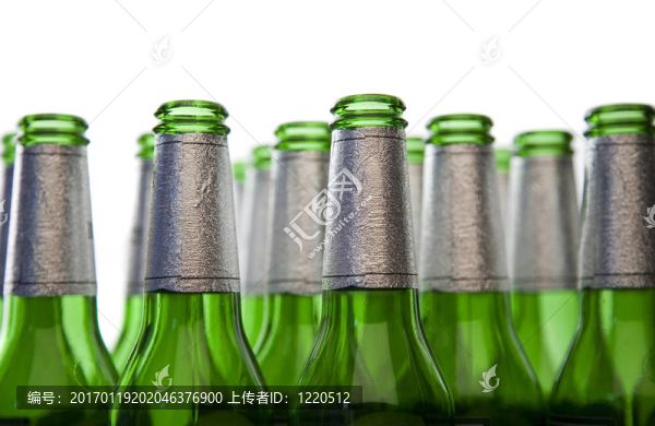 酒精飲料-空啤酒瓶
