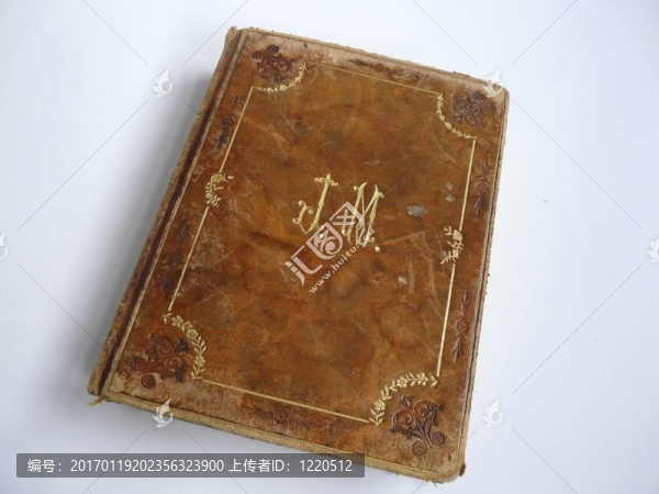 舊皮革裝訂的書籍