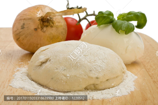 酵母面團；奶酪；托馬