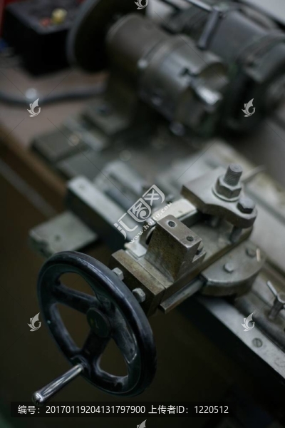 舊的控制裝置-匯圖網(wǎng) www.fosd68.com 舊的控制裝置