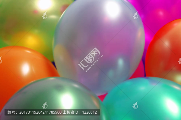 五顏六色的氣球