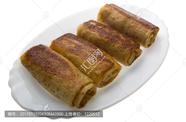 白盤(pán)子上的煎餅