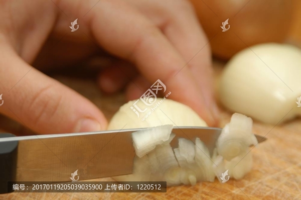 如何切洋蔥