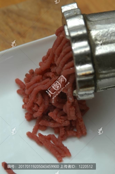 如何使牛肉韃靼