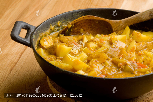 土豆咖喱菜