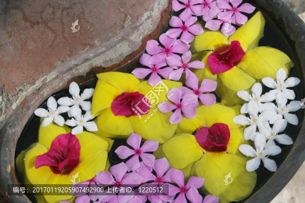 花