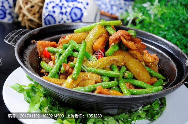 天香茄子煲