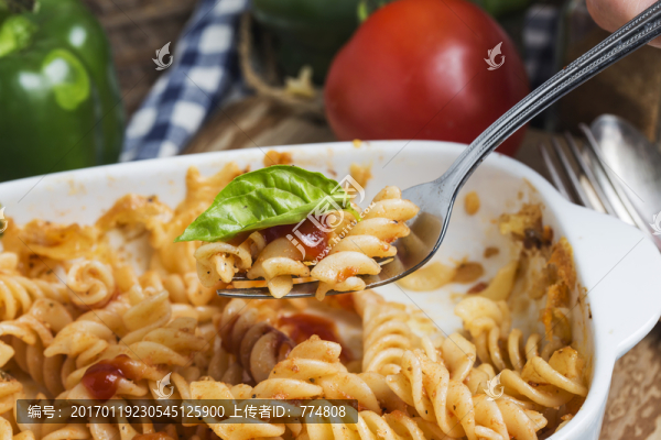 意大利面通心粉