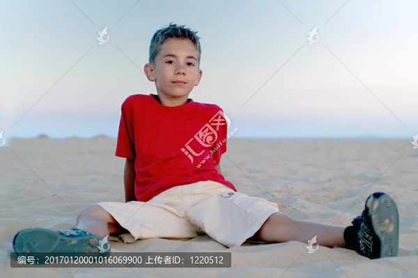 男孩