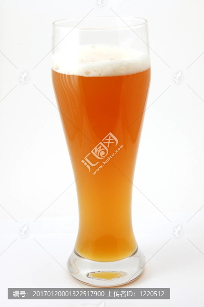 杯啤酒