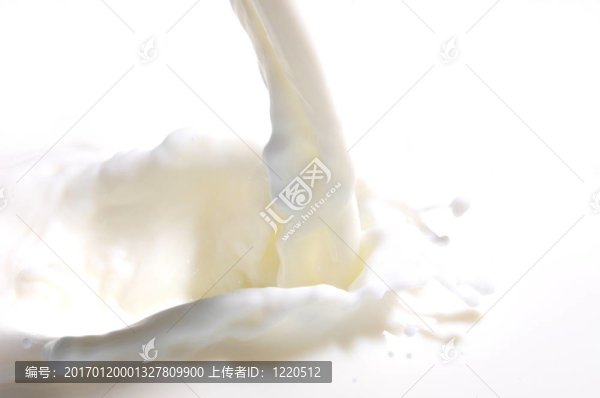 牛奶濺