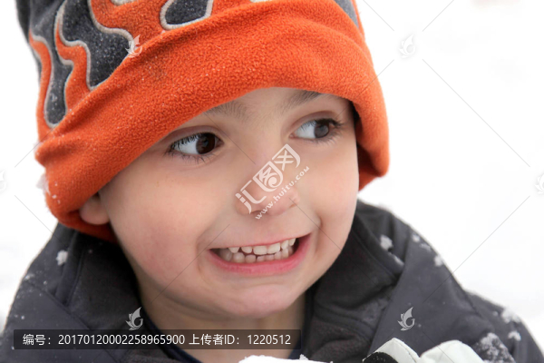 冷的男孩