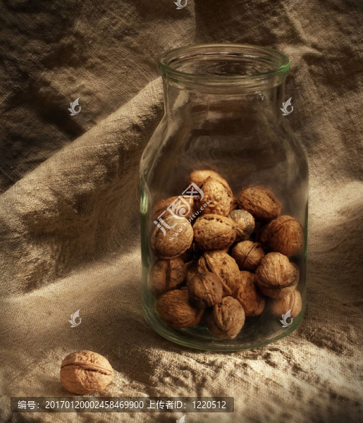 還有堅(jiān)果的生活