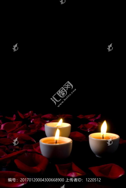 蠟燭和花瓣