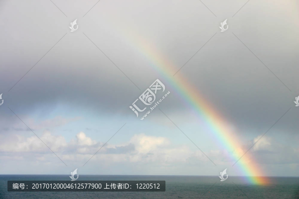 在海上自然虹；艾夫斯；康沃爾。