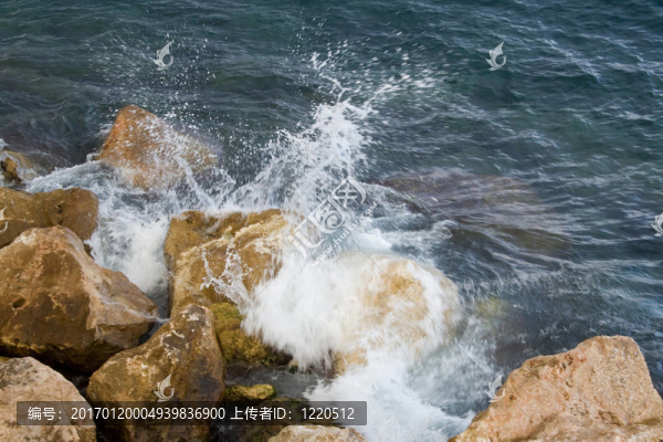 地中海的海浪