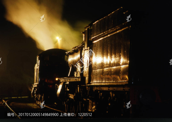 晚上的火車