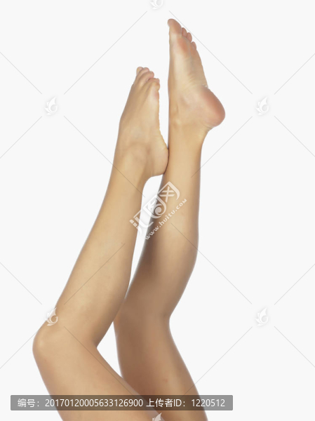 光滑美麗的女性