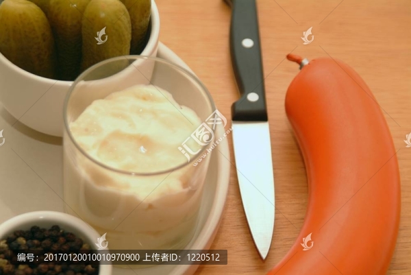 自制燙傷香腸沙拉