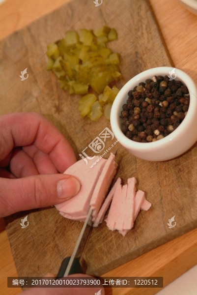 自制燙傷香腸沙拉