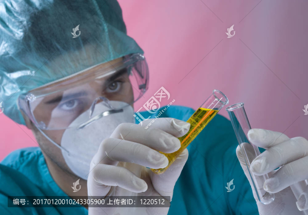 實驗室科學(xué)家