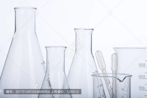 實驗室各種玻璃器皿