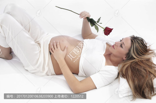 美麗的孕婦