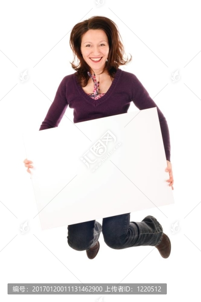 廣告牌跳高的女人