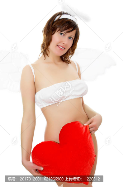 穿紅色衣服的少女