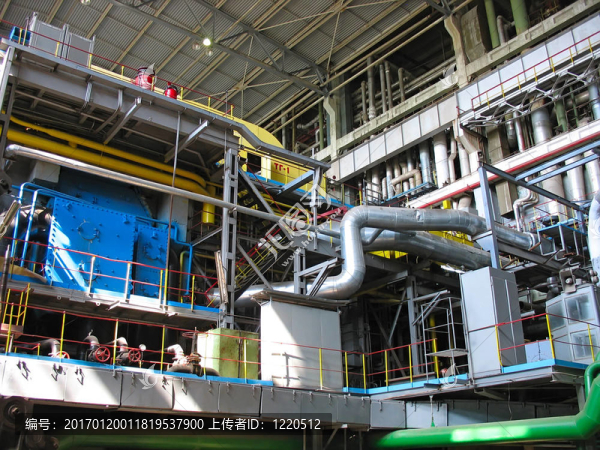 發(fā)電廠的管子和蒸汽輪機(jī)