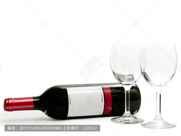 紅葡萄酒與酒杯