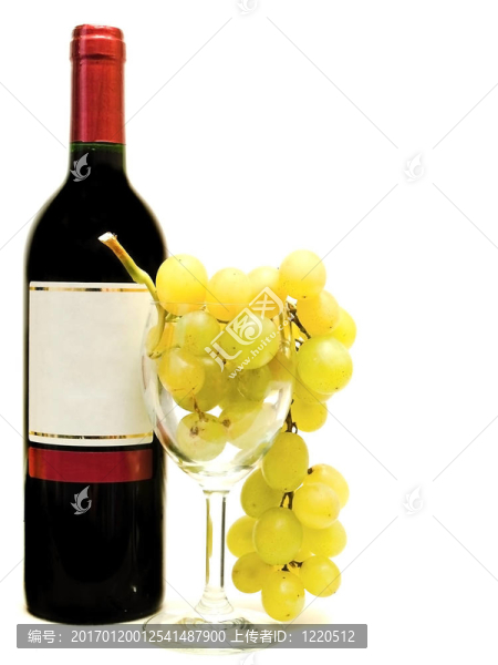 紅葡萄酒與酒杯和葡萄