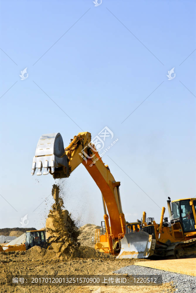 施工現(xiàn)場(chǎng)的機(jī)器