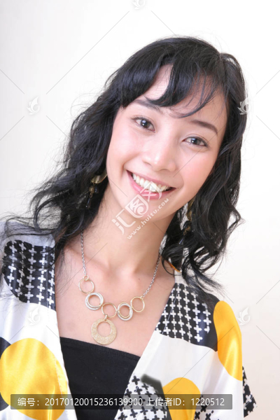亞洲開(kāi)心的笑