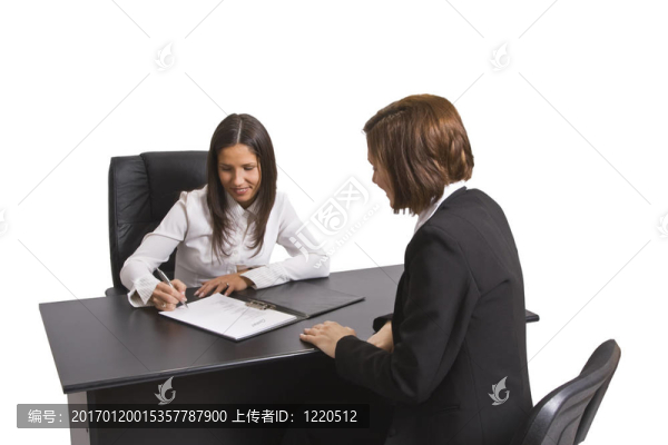 簽訂合同