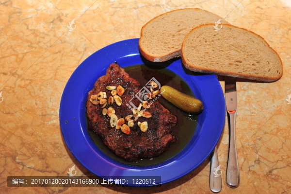 一個(gè)人的晚餐